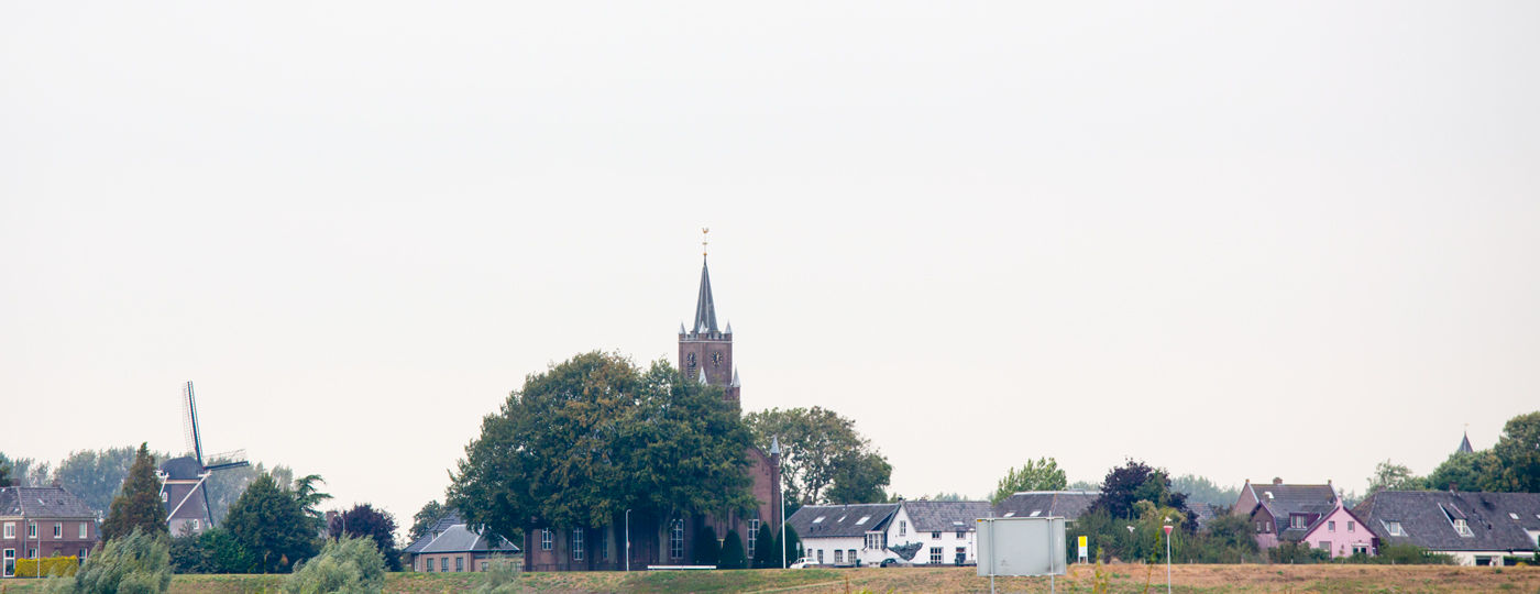 De omgeving van Assurantiekantoor Satter B.V., RegioBank in Haaften