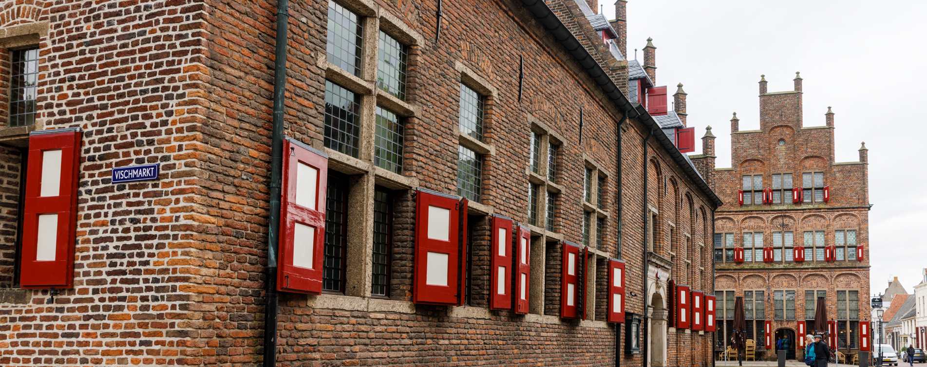 Historisch Vischmarkt in de Hanzestad Doesburg, RegioBank in Doesburg